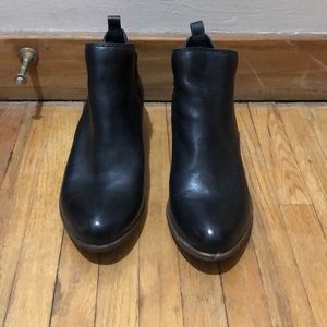 Lucky Brand booties size 7.5